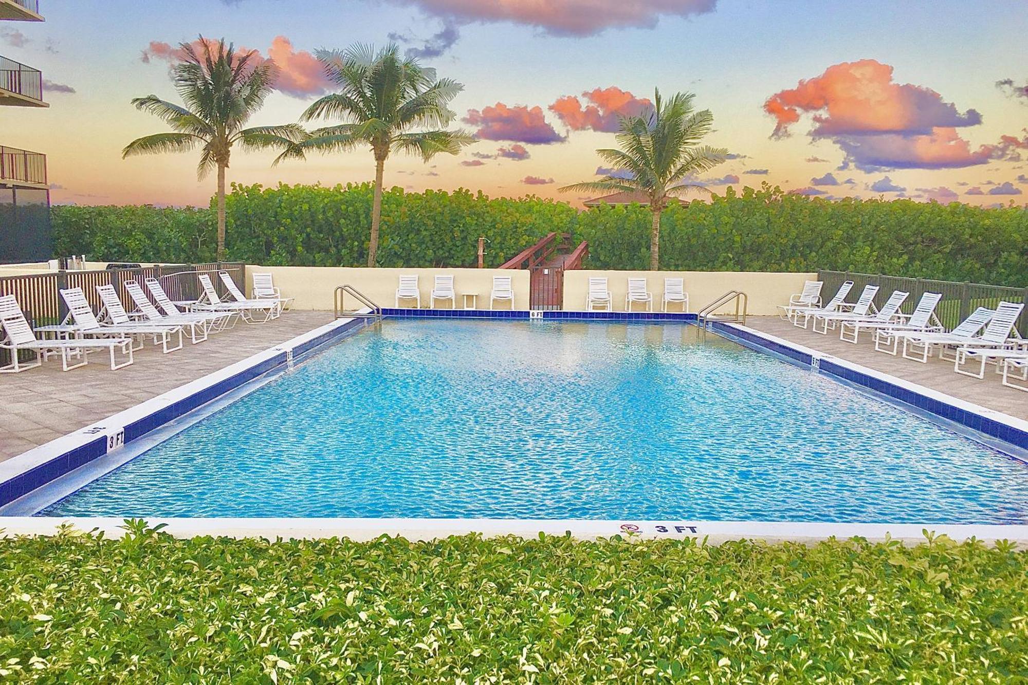 Ocean Breeze Condo เจนเซนบีช ภายนอก รูปภาพ